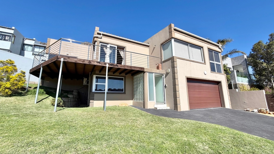 3 Bedroom Property for Sale in Mountainside Western Cape
